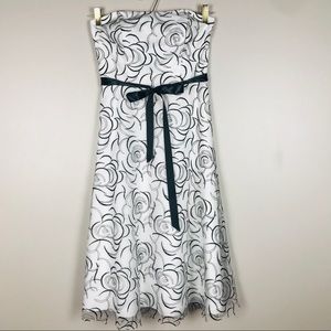 4x$35*** DAVID’S BRIDAL Strapless Cocktail Dress